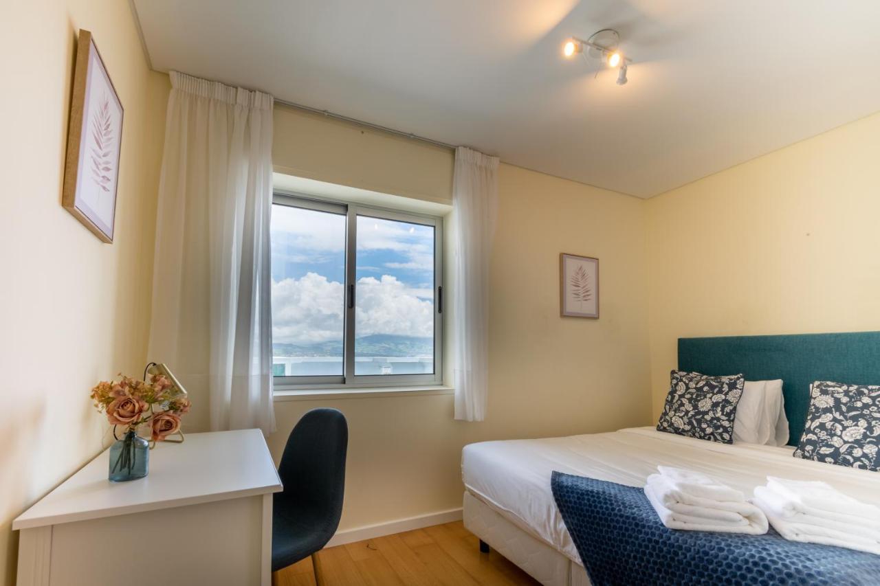 Atlantic Penthouse - City, Montain & Ocean - Free Parking Ponta Delgada Exterior foto