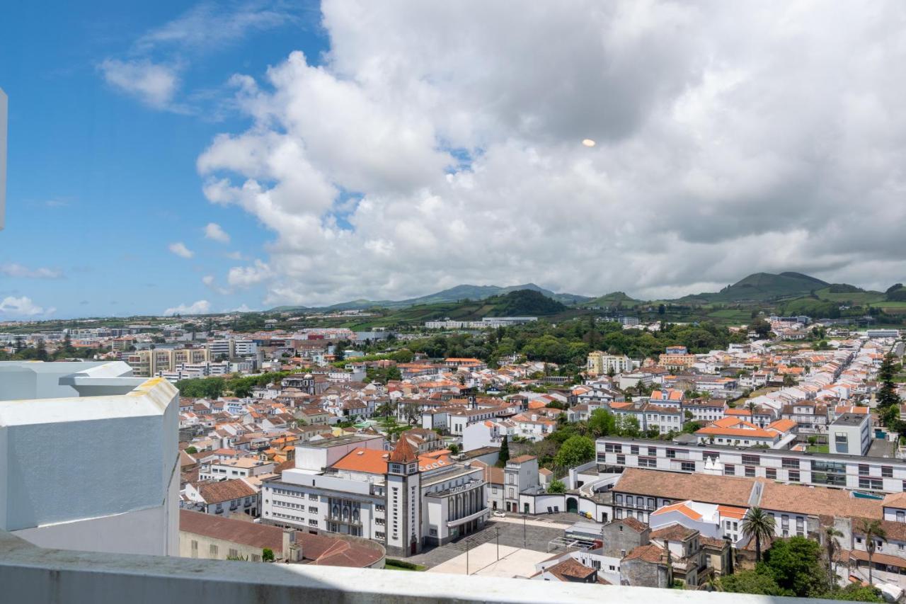 Atlantic Penthouse - City, Montain & Ocean - Free Parking Ponta Delgada Exterior foto