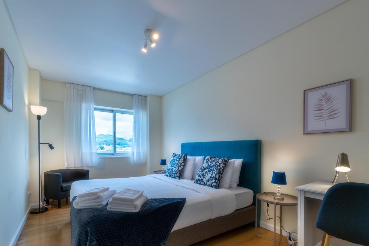 Atlantic Penthouse - City, Montain & Ocean - Free Parking Ponta Delgada Exterior foto
